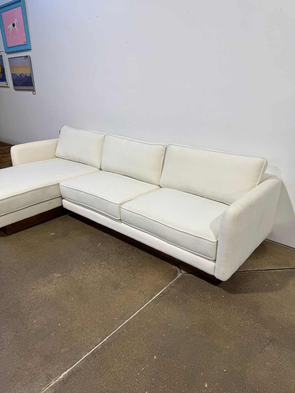 Moe's Home Collection Vernon Sectional, Left - Image 4