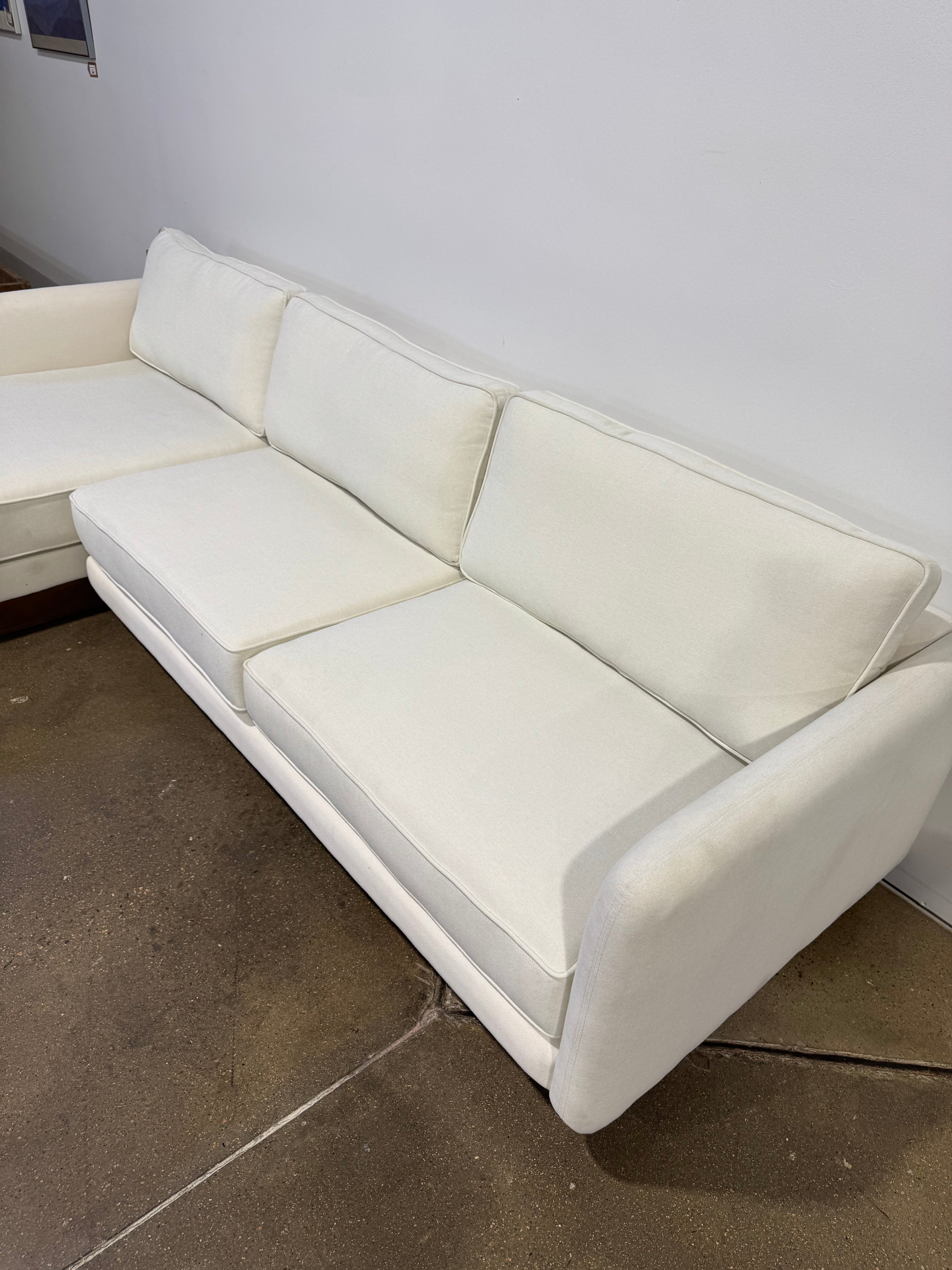 Moe's Home Collection Vernon Sectional, Left - Image 5