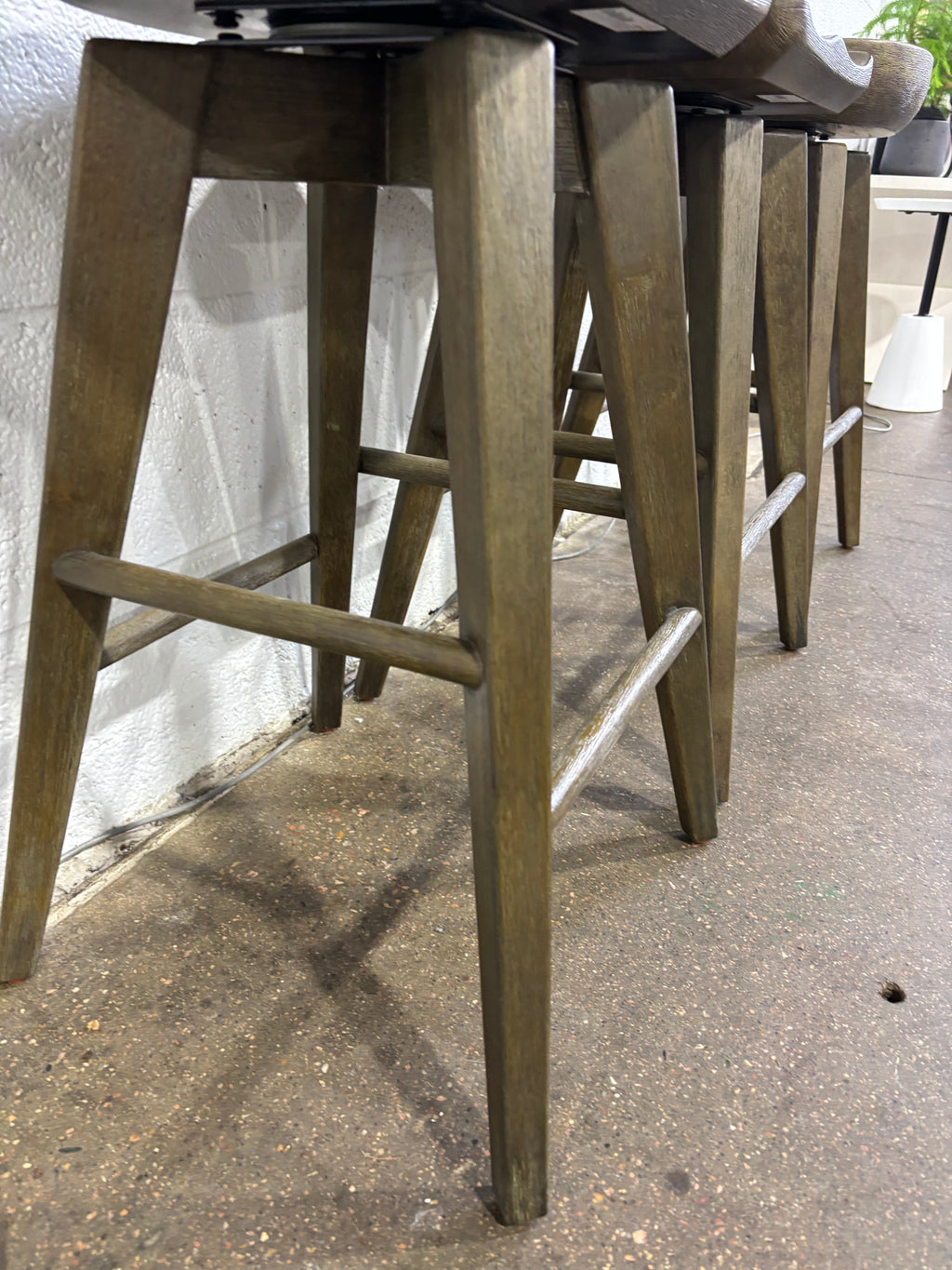 Lulu and Georgia Jarella Counter Stool - Image 3