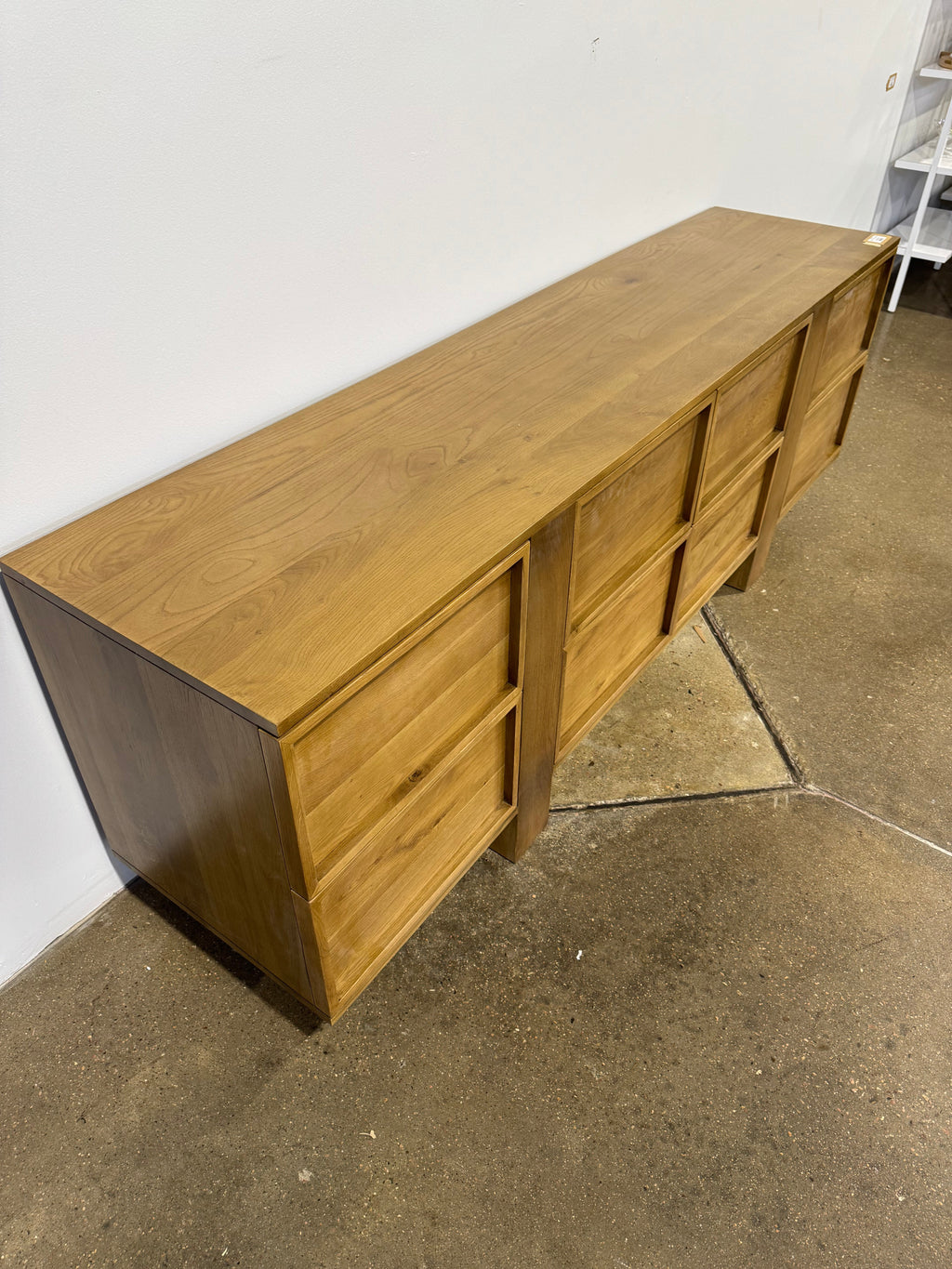 Moe's Henley 8 Drawer Dresser Brown - Image 7