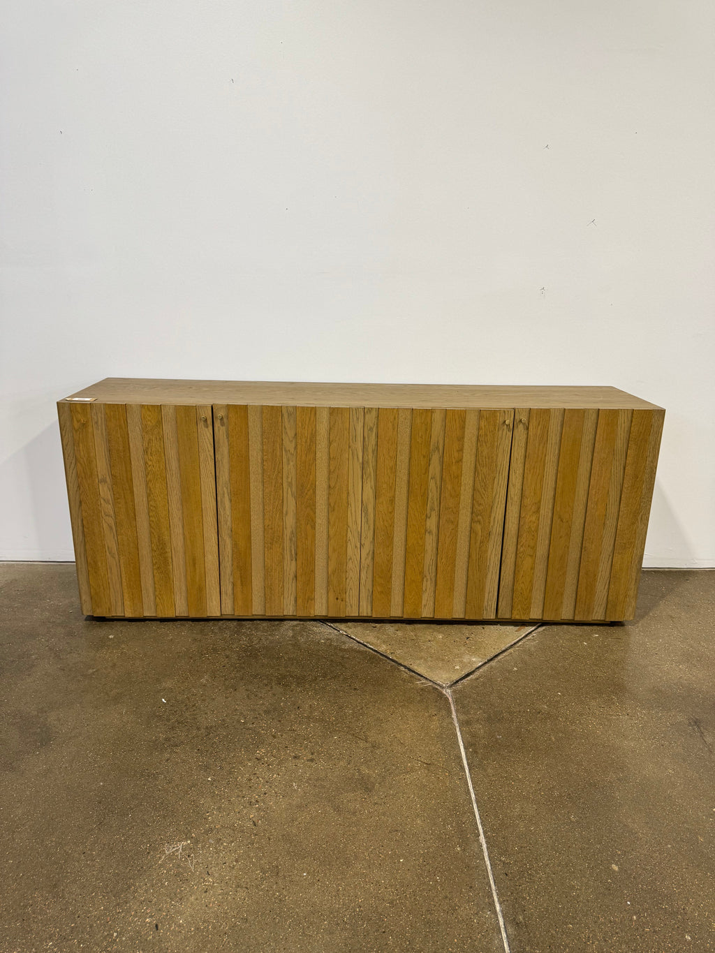 Moe's Vermentino Sideboard Oak - Image 1