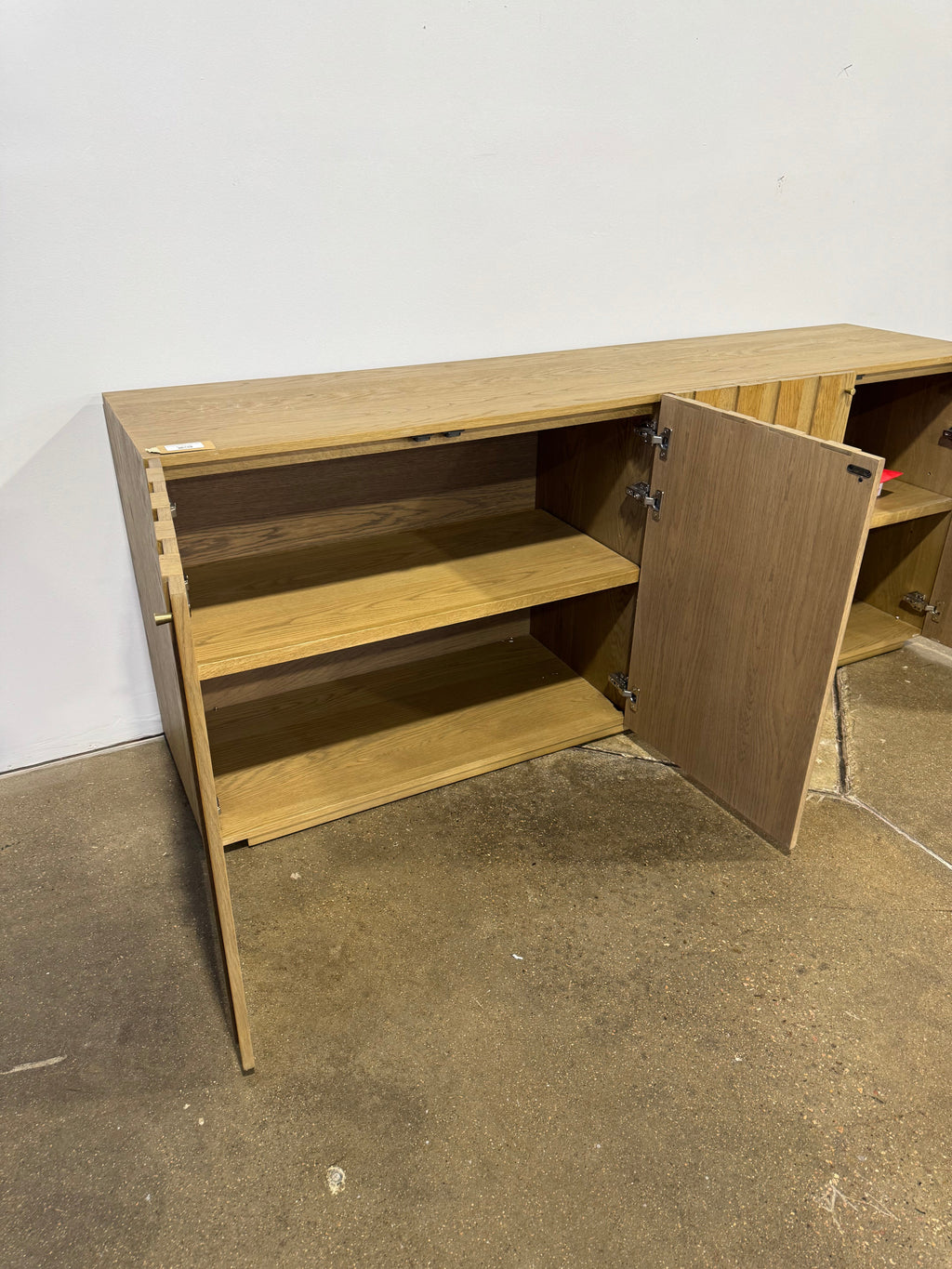 Moe's Vermentino Sideboard Oak - Image 6