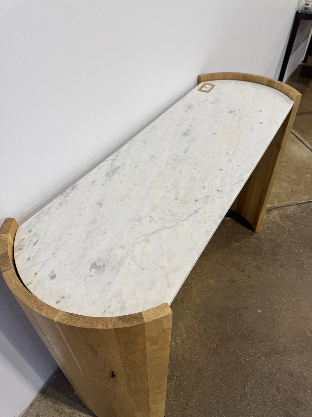 Moe's Home Collection Dala Console Table - Image 4