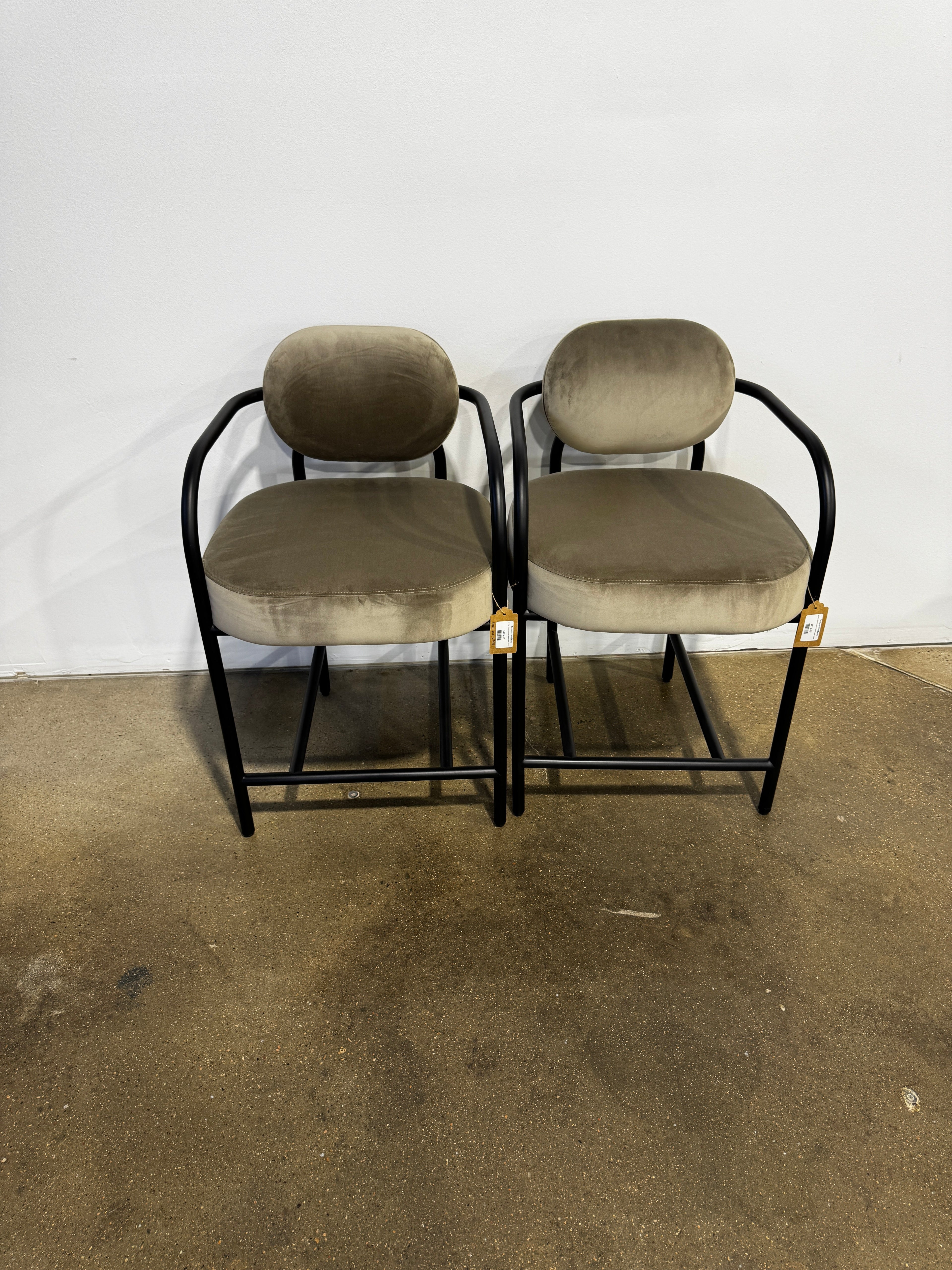 Denver Modern Arches Counter Stool - Mushroom Velvet - Image 5