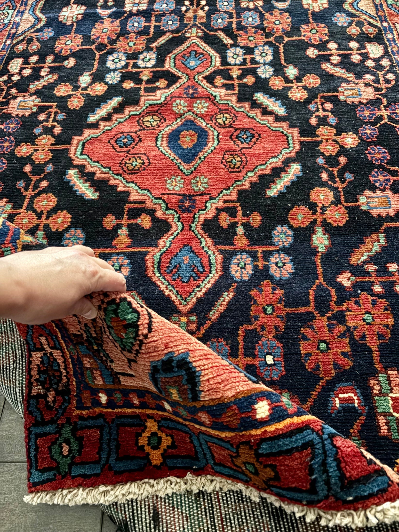 Golden Gal Rugs Vintage Rug #207 - Image 5