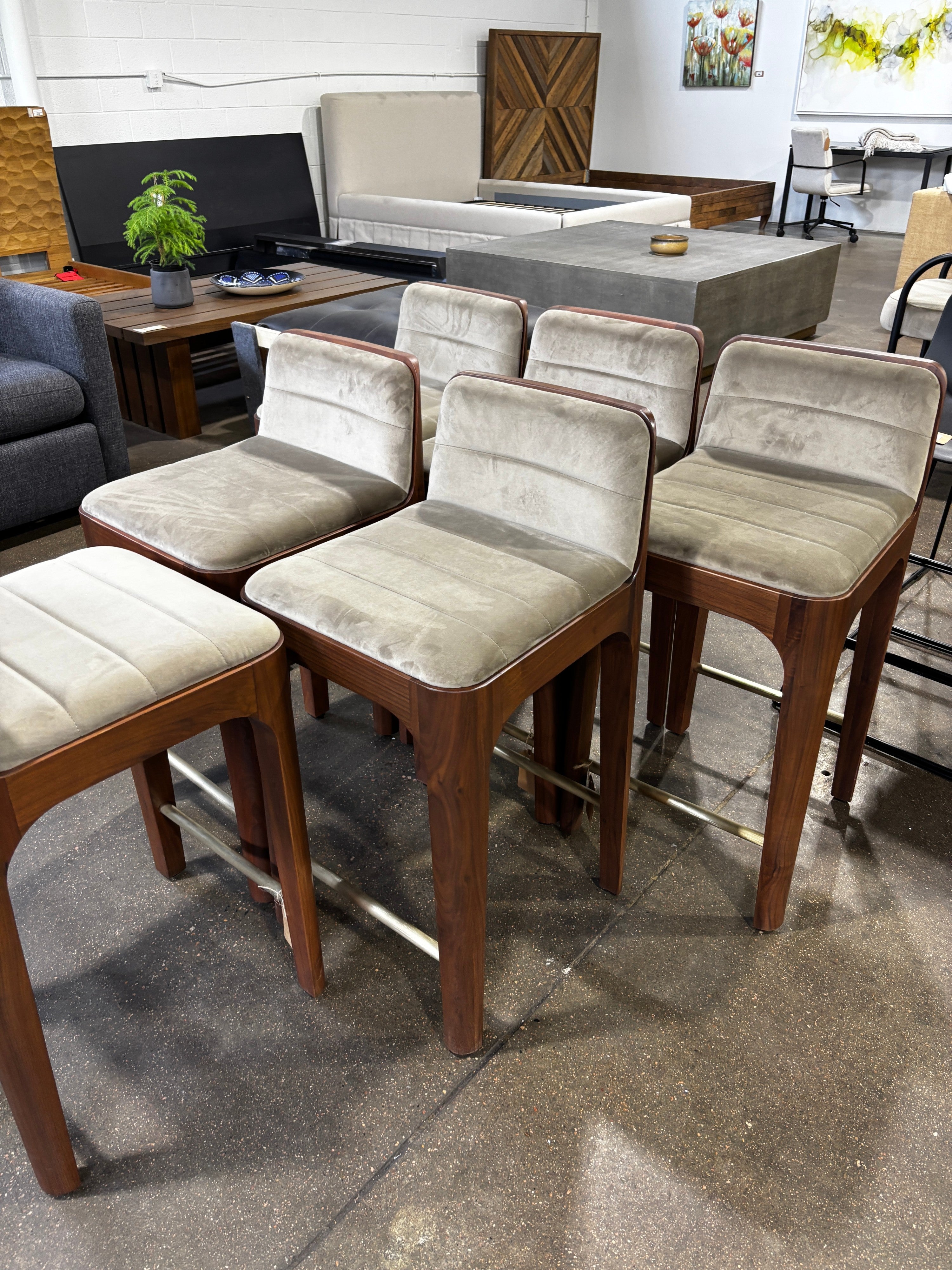 Denver Modern  Canyon Counter Stool Mushroom Velvet - Image 6