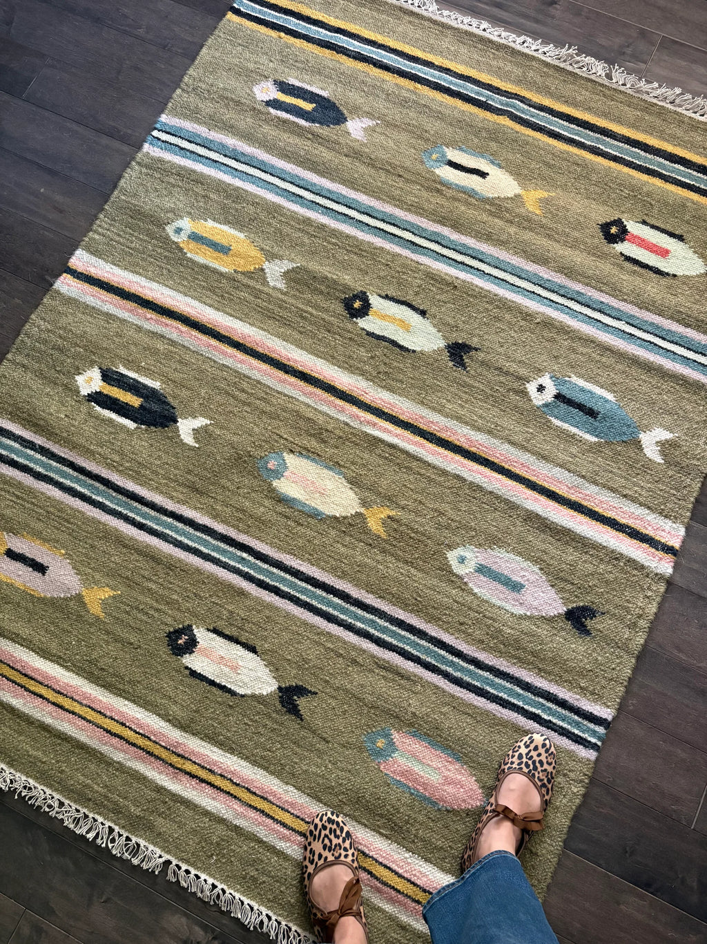 Golden Gal Rugs: Rug #225 - 6’0” x 4’5” - Image 3