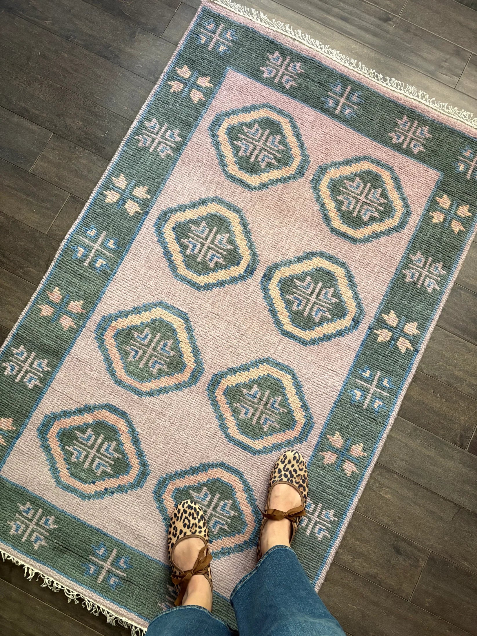 Golden Gal Rugs: Rug #223 - 4’11” x 3’1” - Image 1