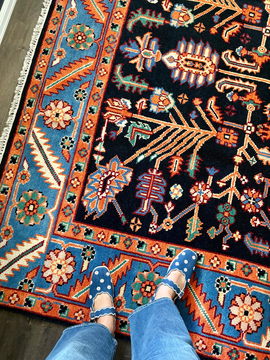 Golden Gal Rugs: Rug #230 - 10’1” x 8’0” - Image 3