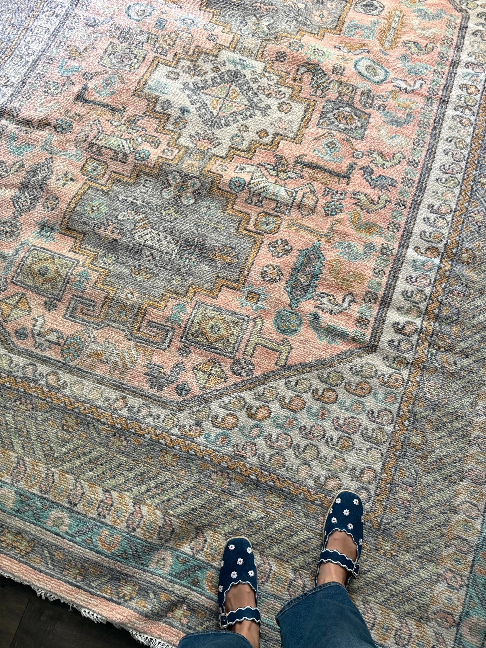 Golden Gal Rugs: Rug #231 - 9’10” x 8’0” - Image 4