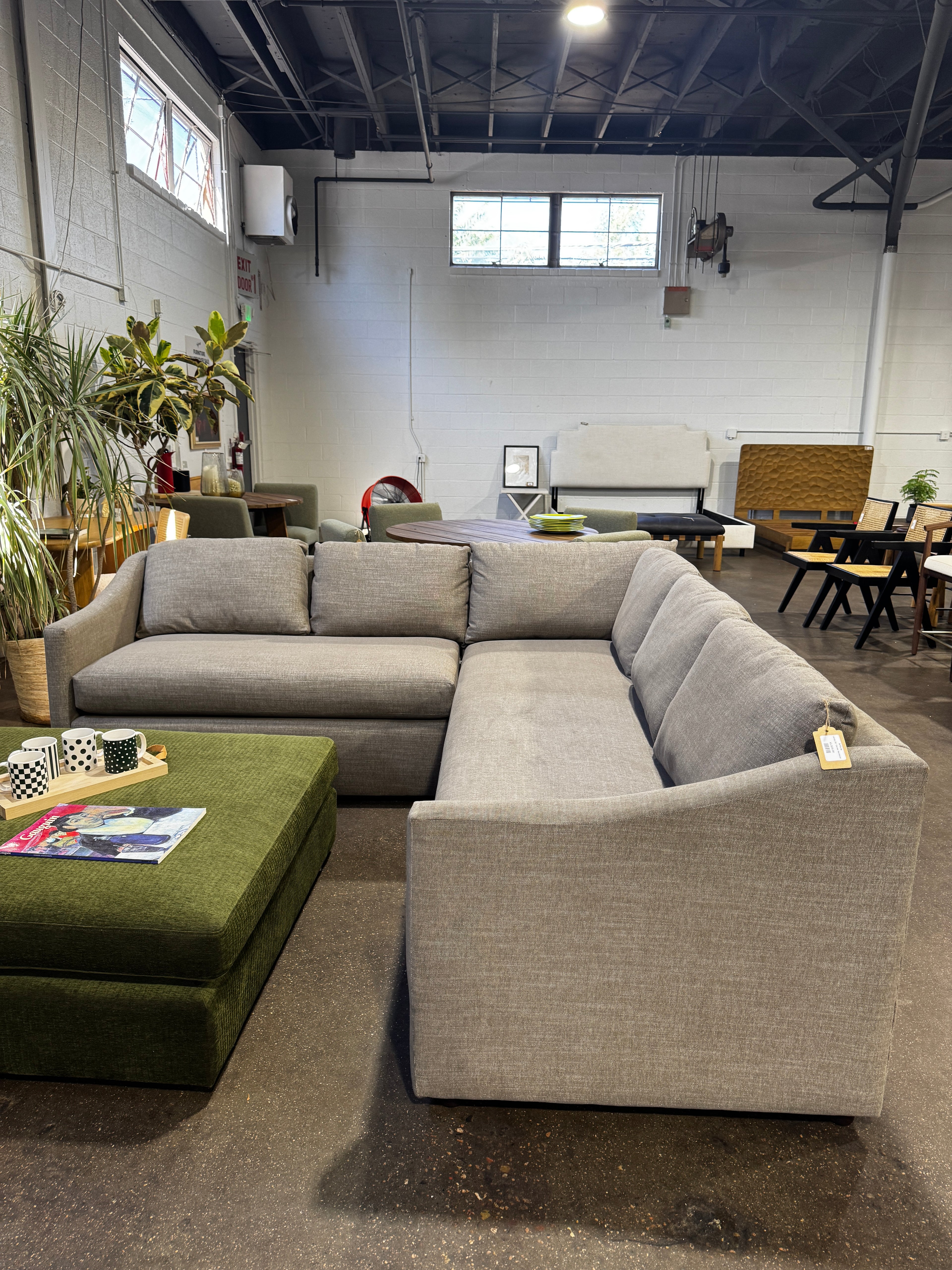 Article  Landry 91" Corner Sectional - Image 4
