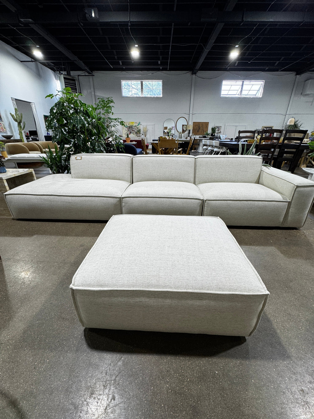 Castlery Jonathan Extended Side Chaise - Image 5