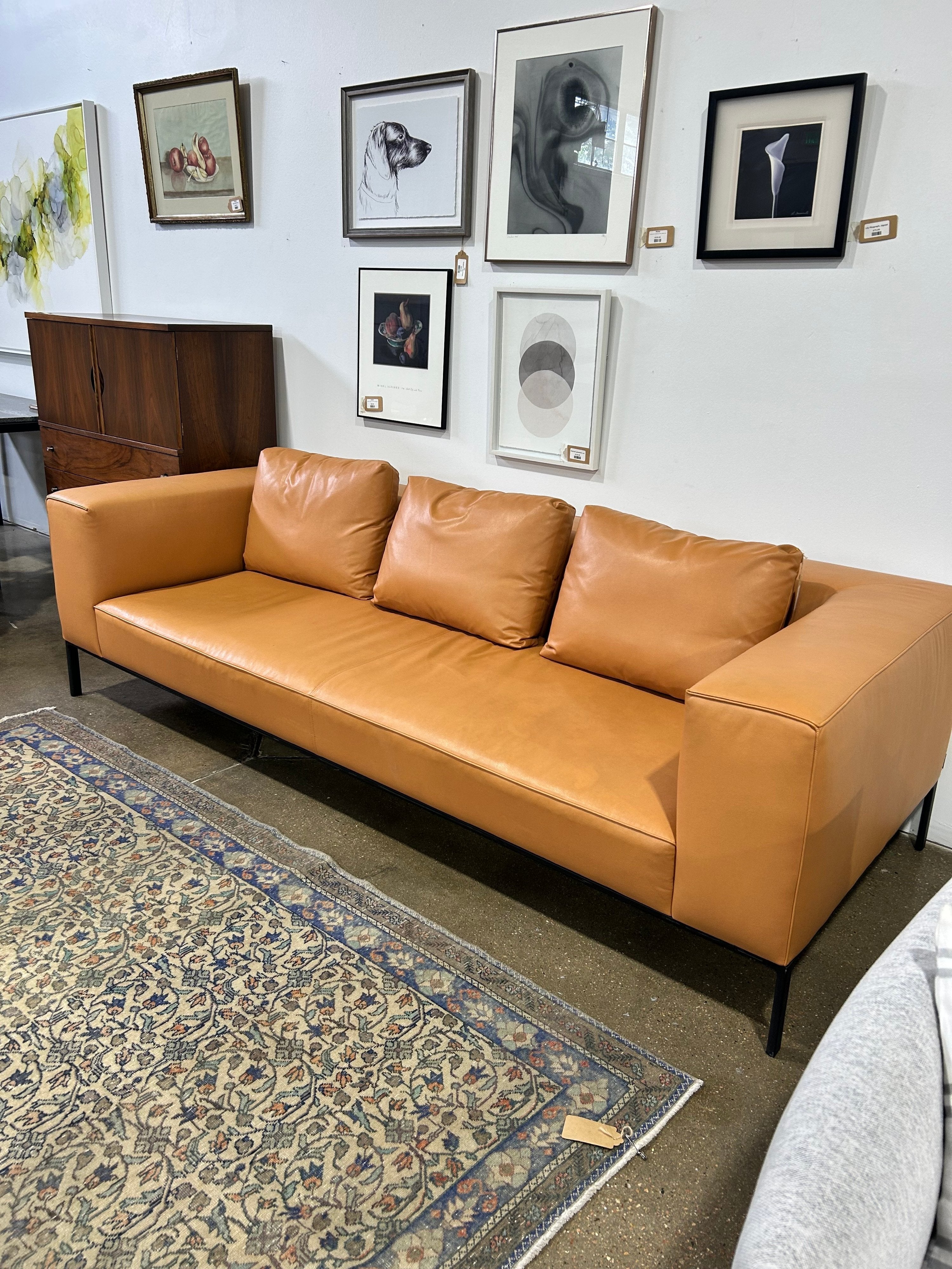 Andreu World Raglan Home 3 Seater Sofa - Image 3