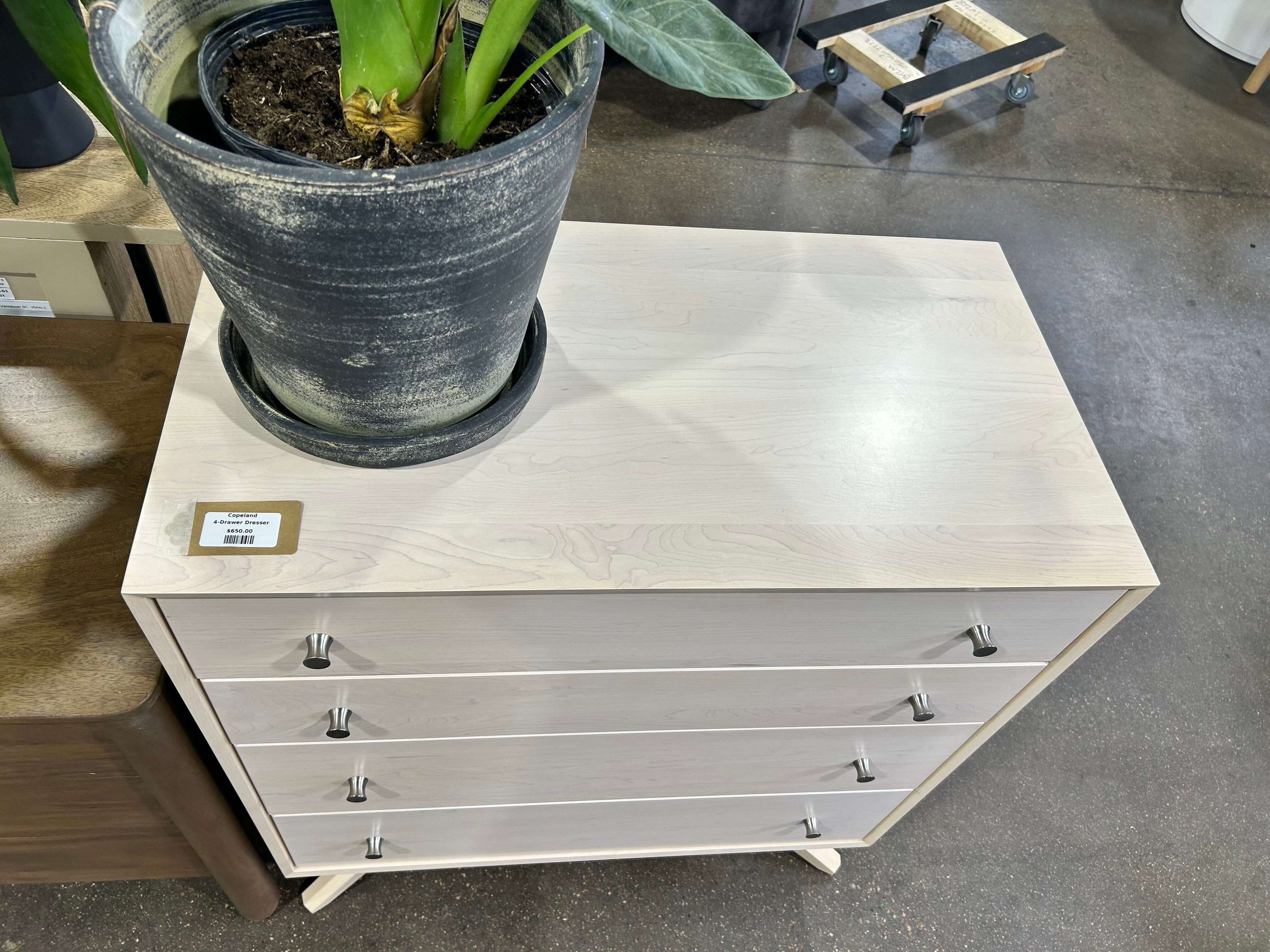 Copeland Furniture Astrid 4-Drawer Dresser - Image 7