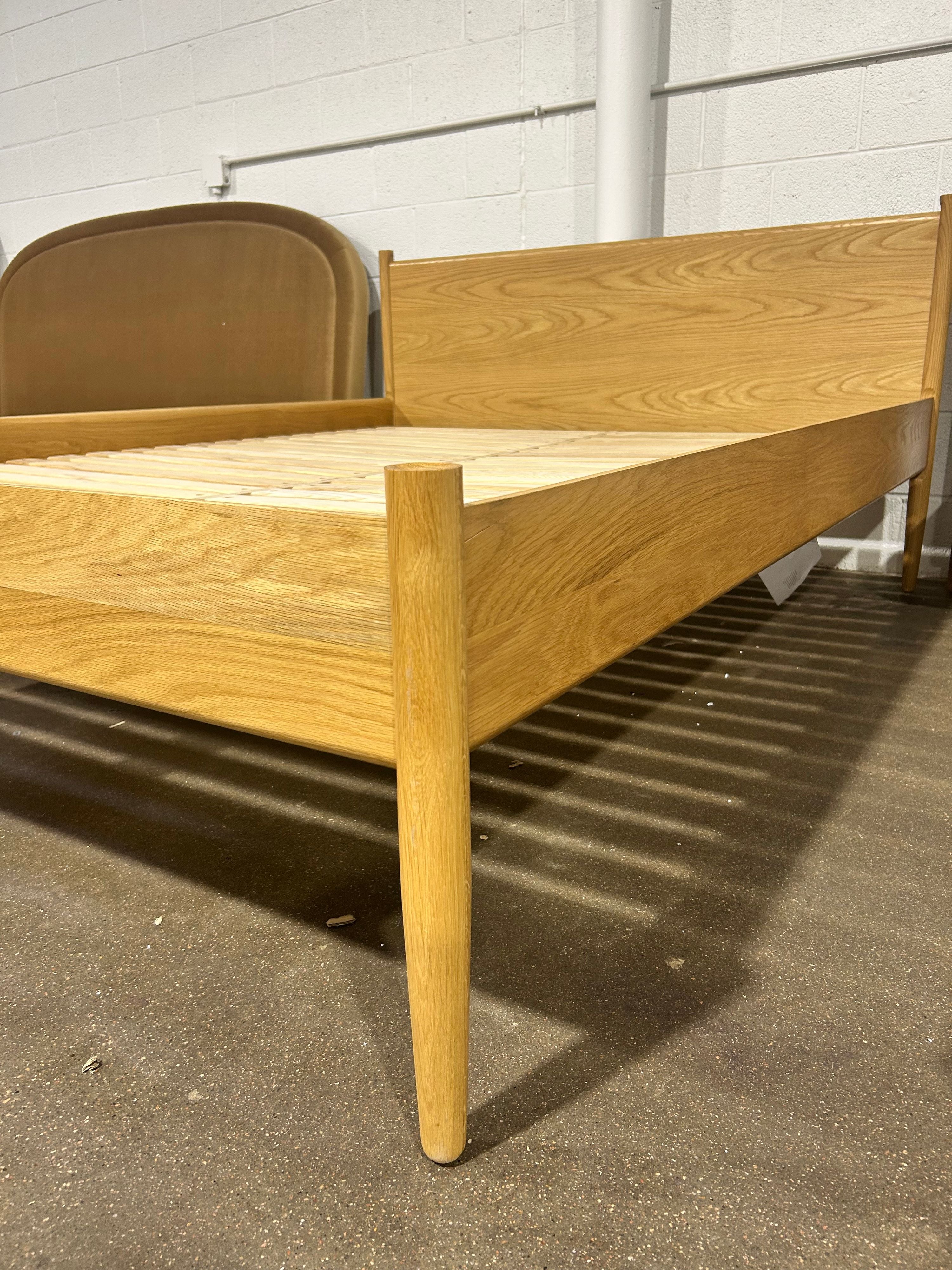 Cove Bed- Queen - Image 3
