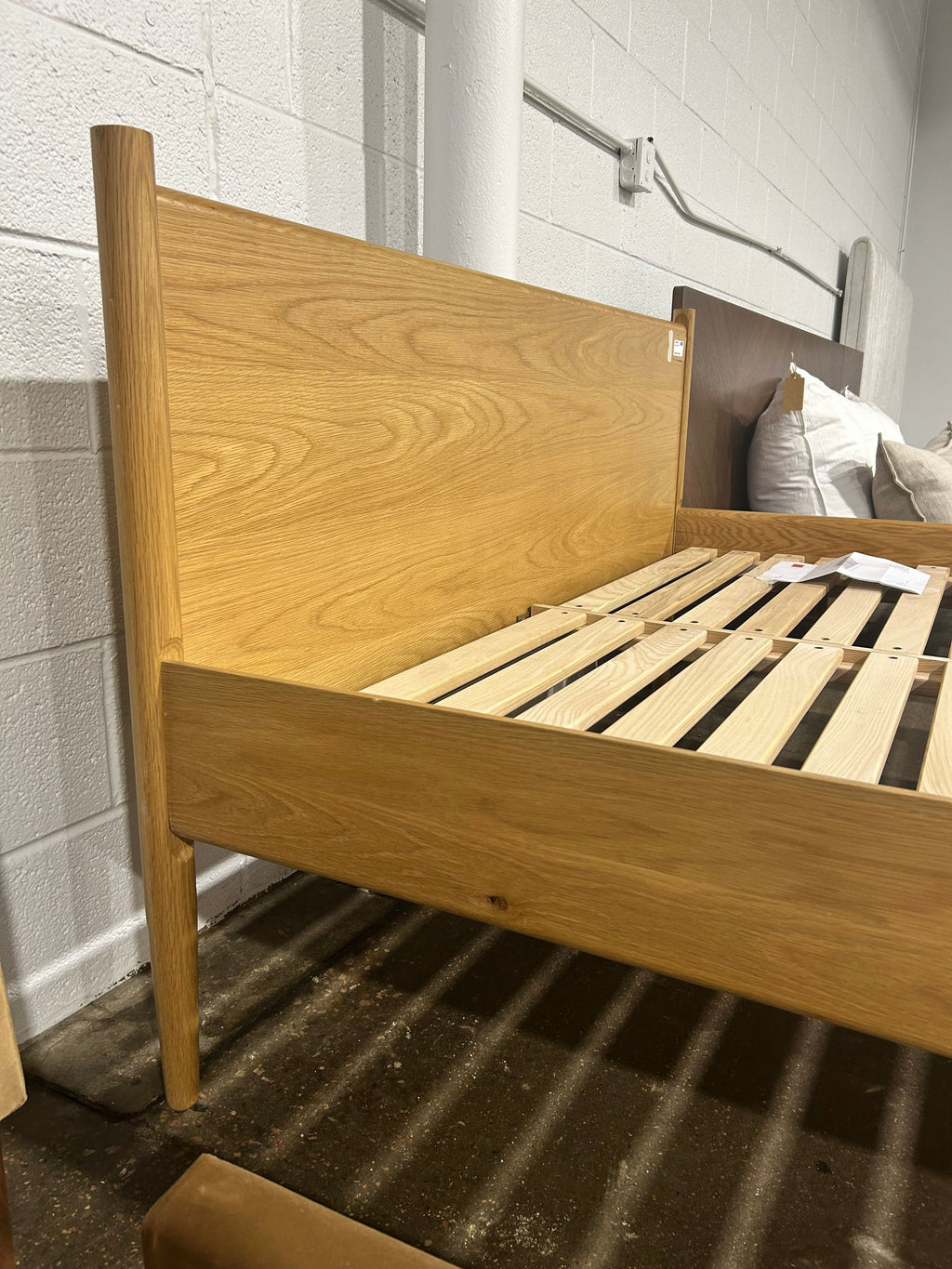 Cove Bed- Queen - Image 2
