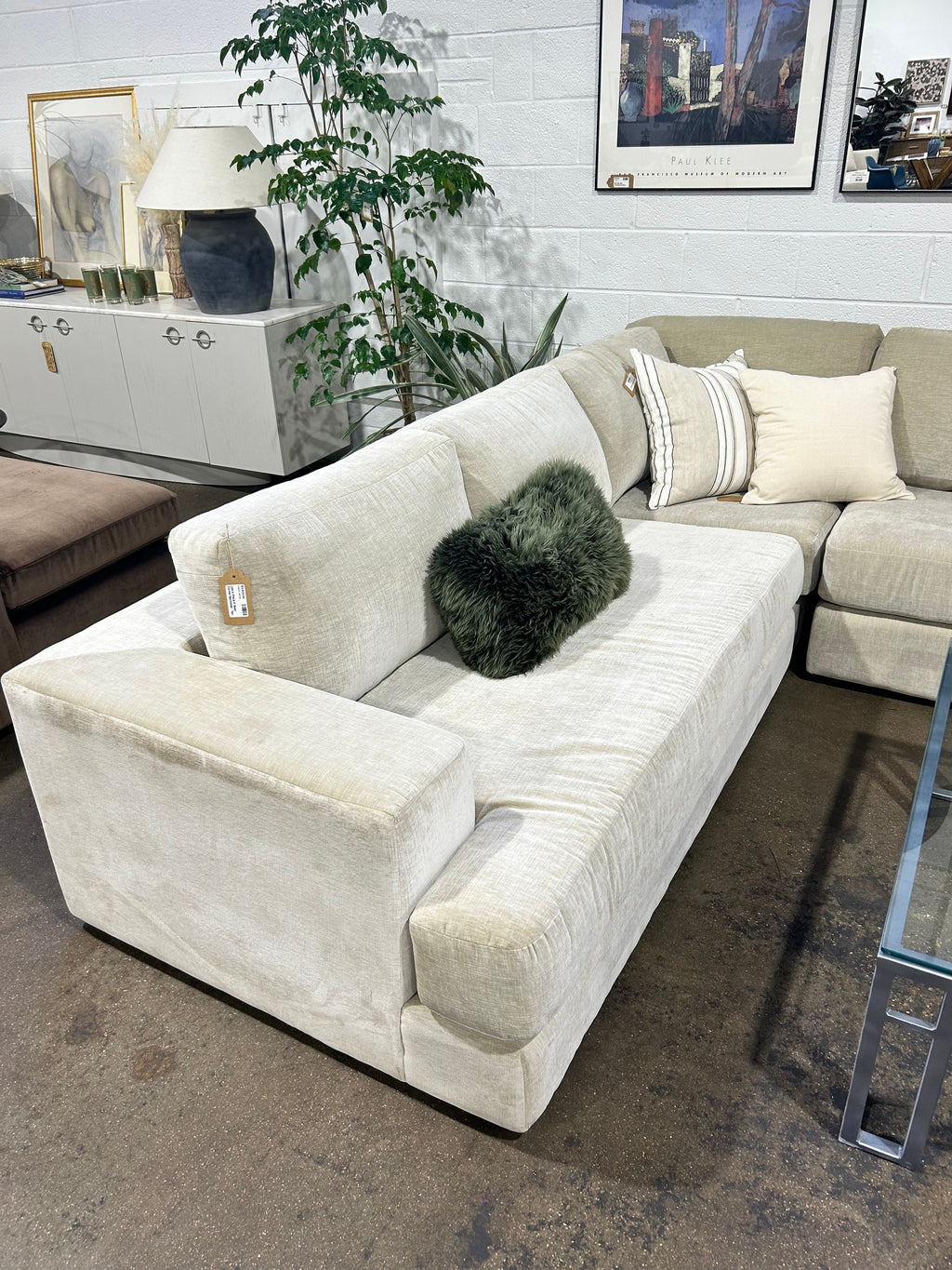 Lee 3-Piece 4-Seat Corner Sectional - Tan - Image 7