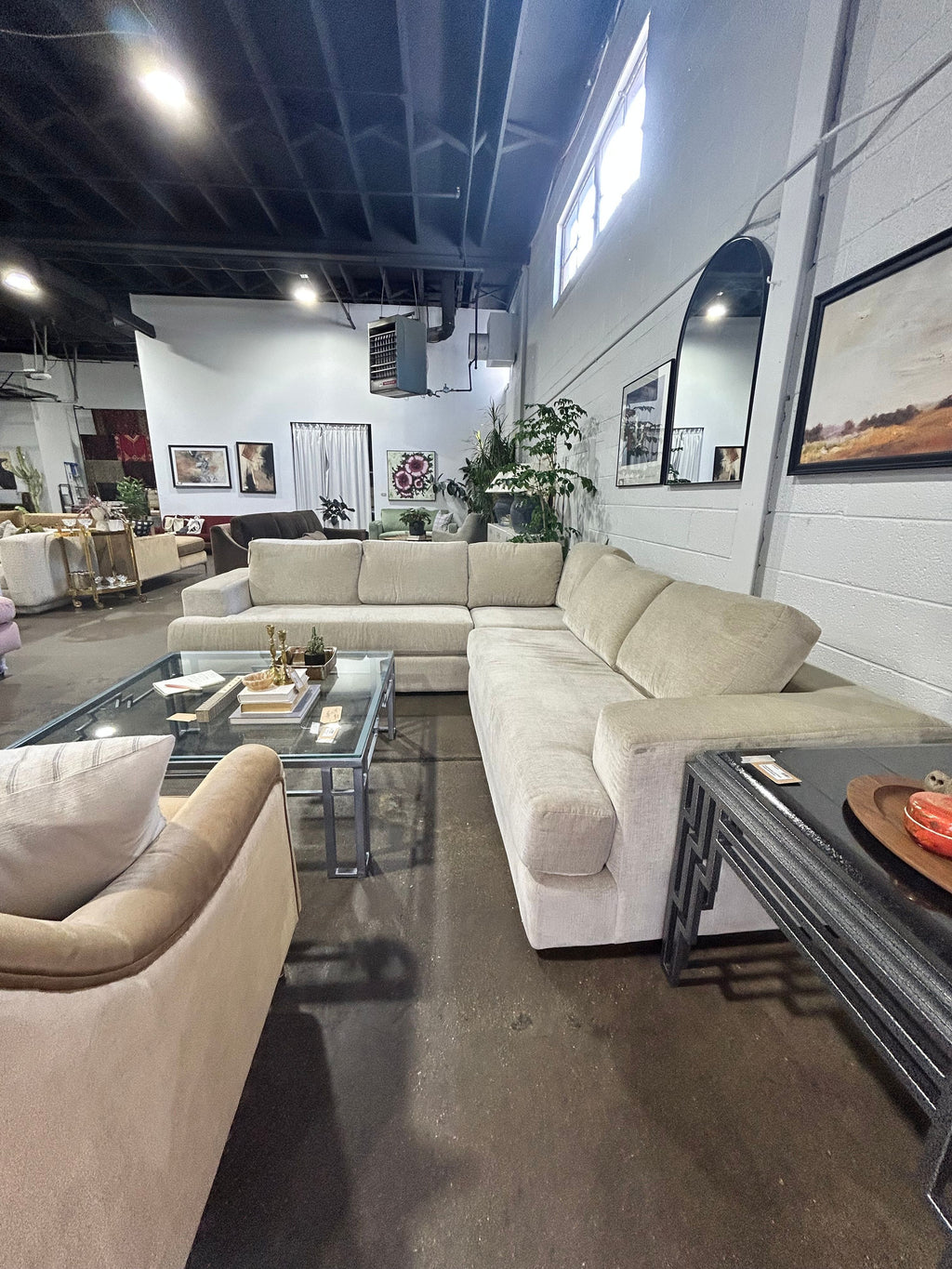 Lee 3-Piece 4-Seat Corner Sectional - Tan - Image 6