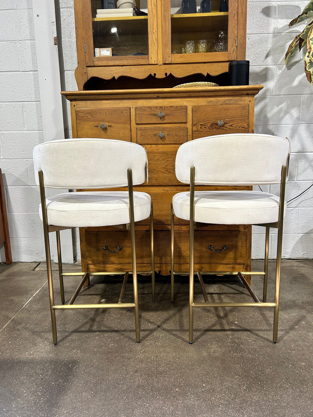 Hollis Counter Stool - Image 4