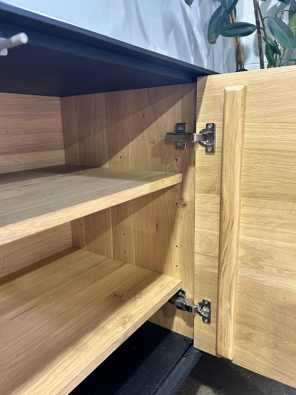 Blackbird Sideboard - Image 7