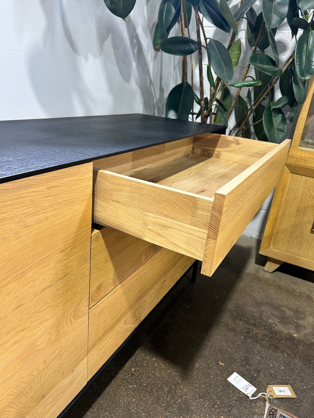 Blackbird Sideboard - Image 5