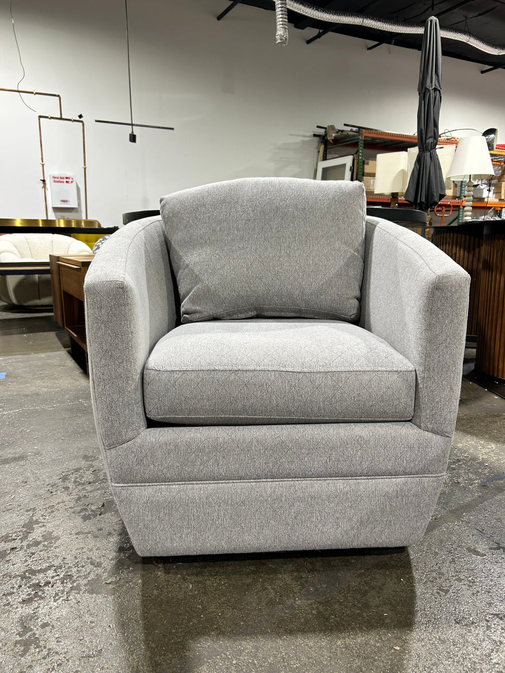 Ford Swivel Chair - Image 2
