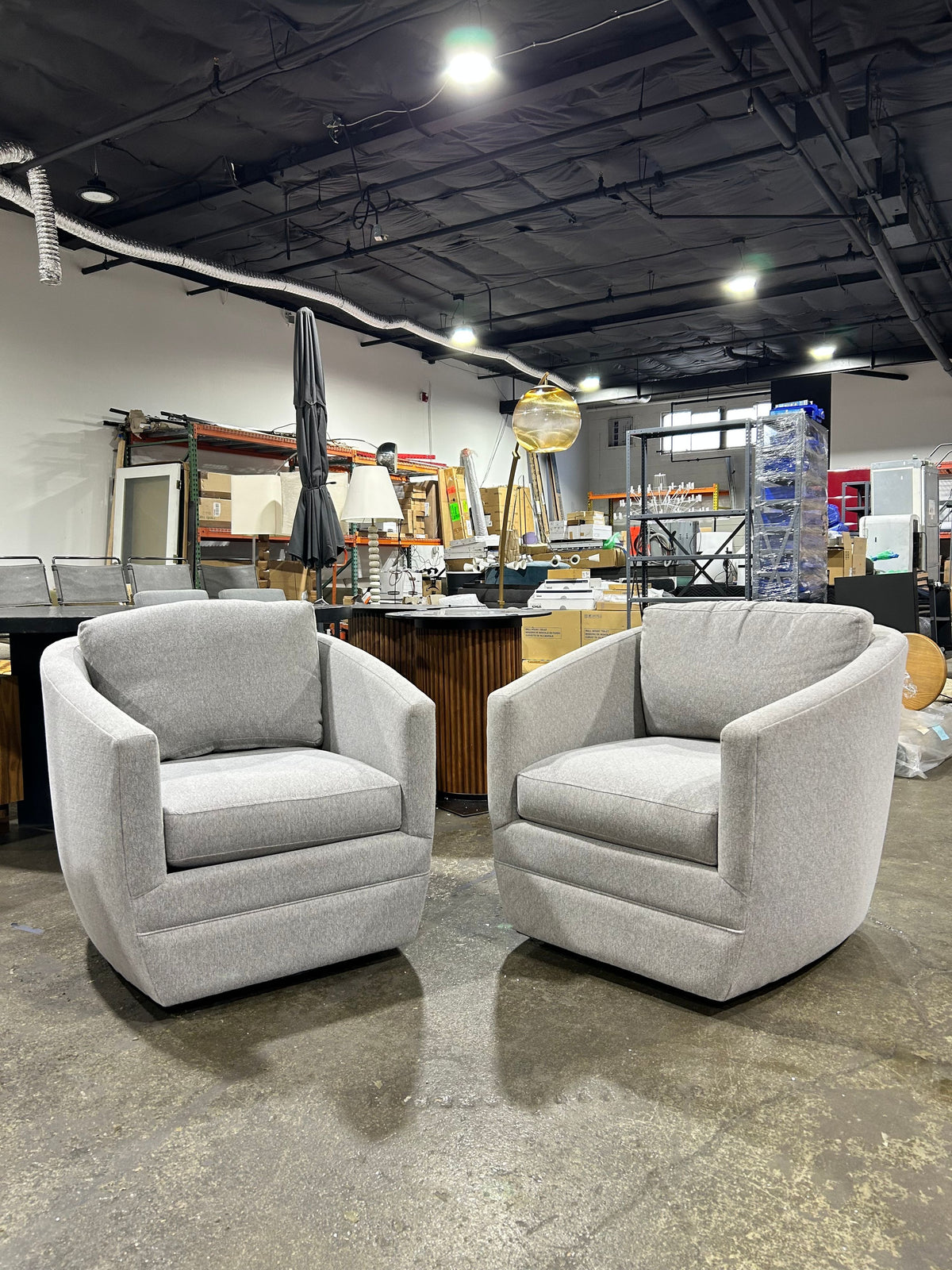 Ford Swivel Chair - Image 6