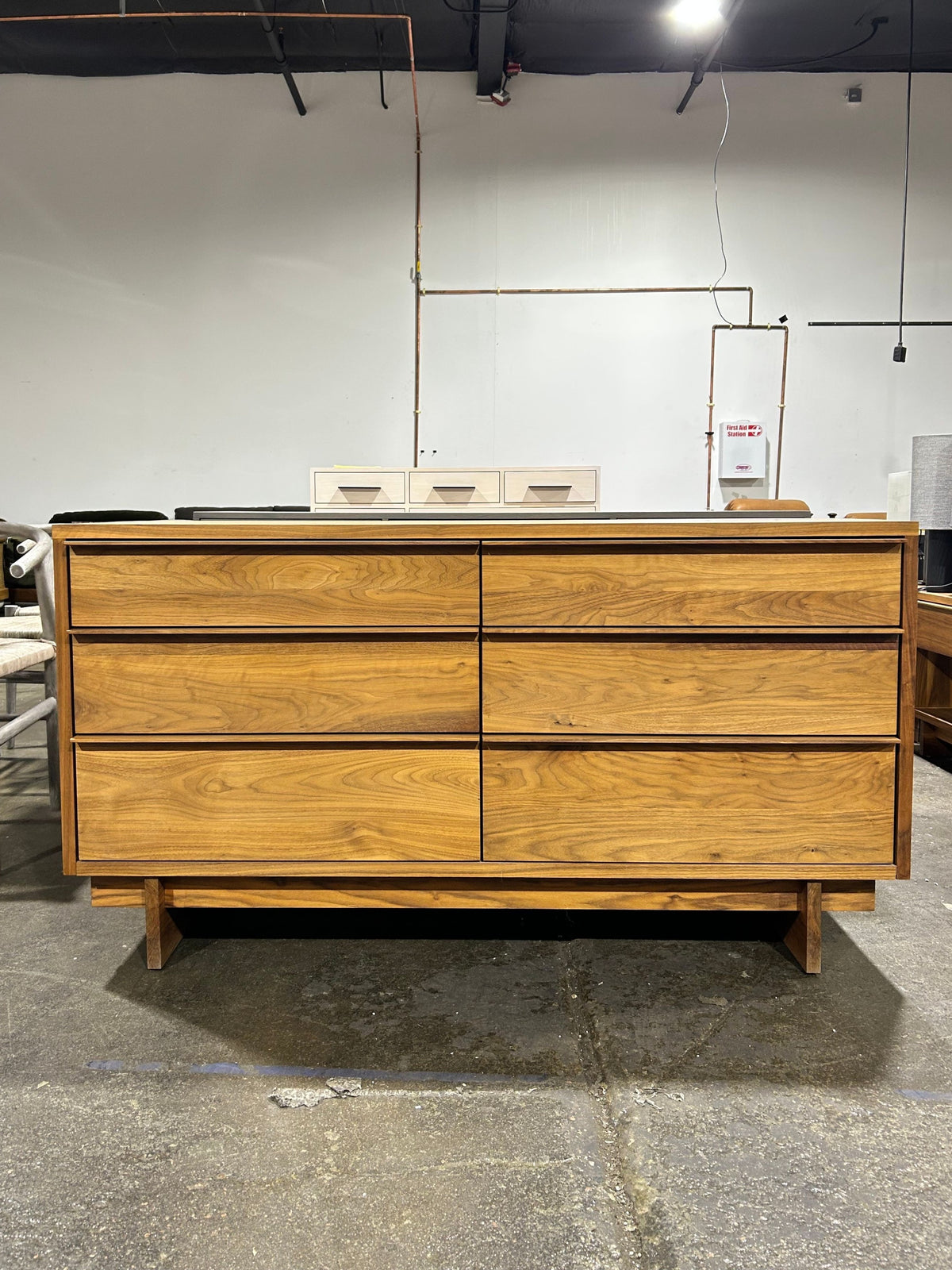Anton Six Drawer Dresser in Walnut - Image 2
