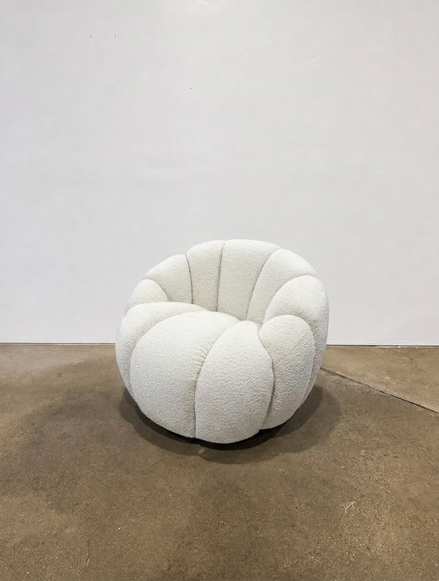 Garrett Chair - Boucle - Image 1