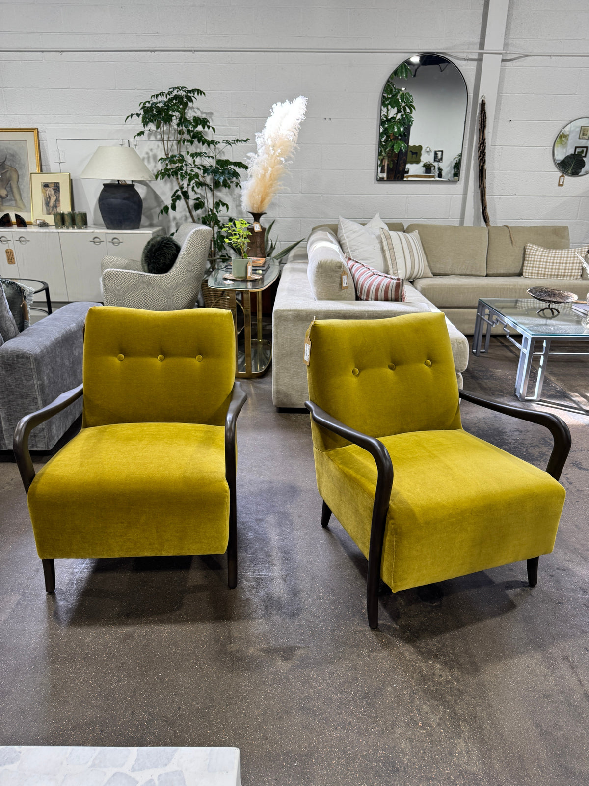 Holland Arm Chair - Honey Velvet - Image 2