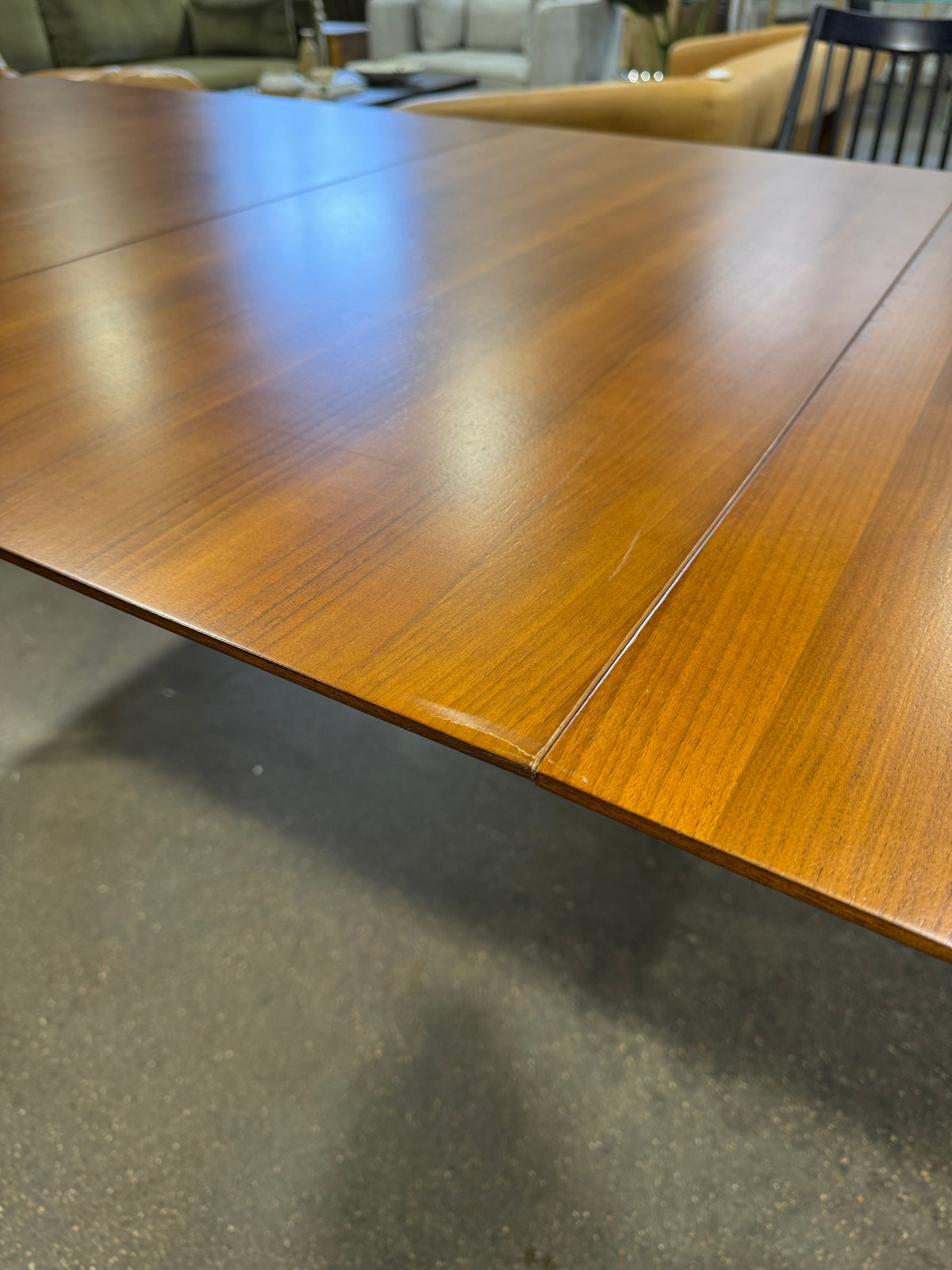 Mid-Century Extendable Dining Table - Image 6