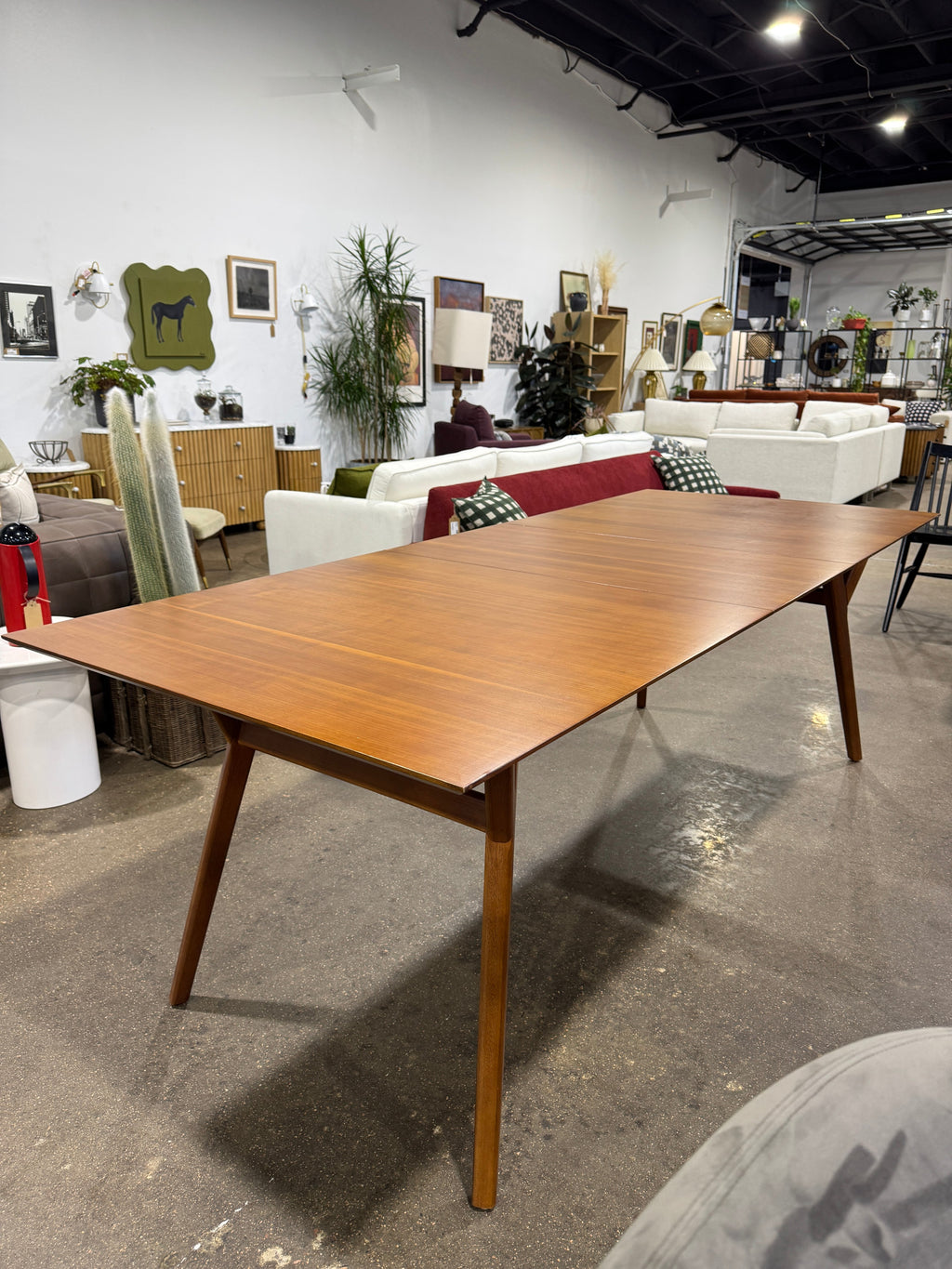 Mid-Century Extendable Dining Table - Image 2