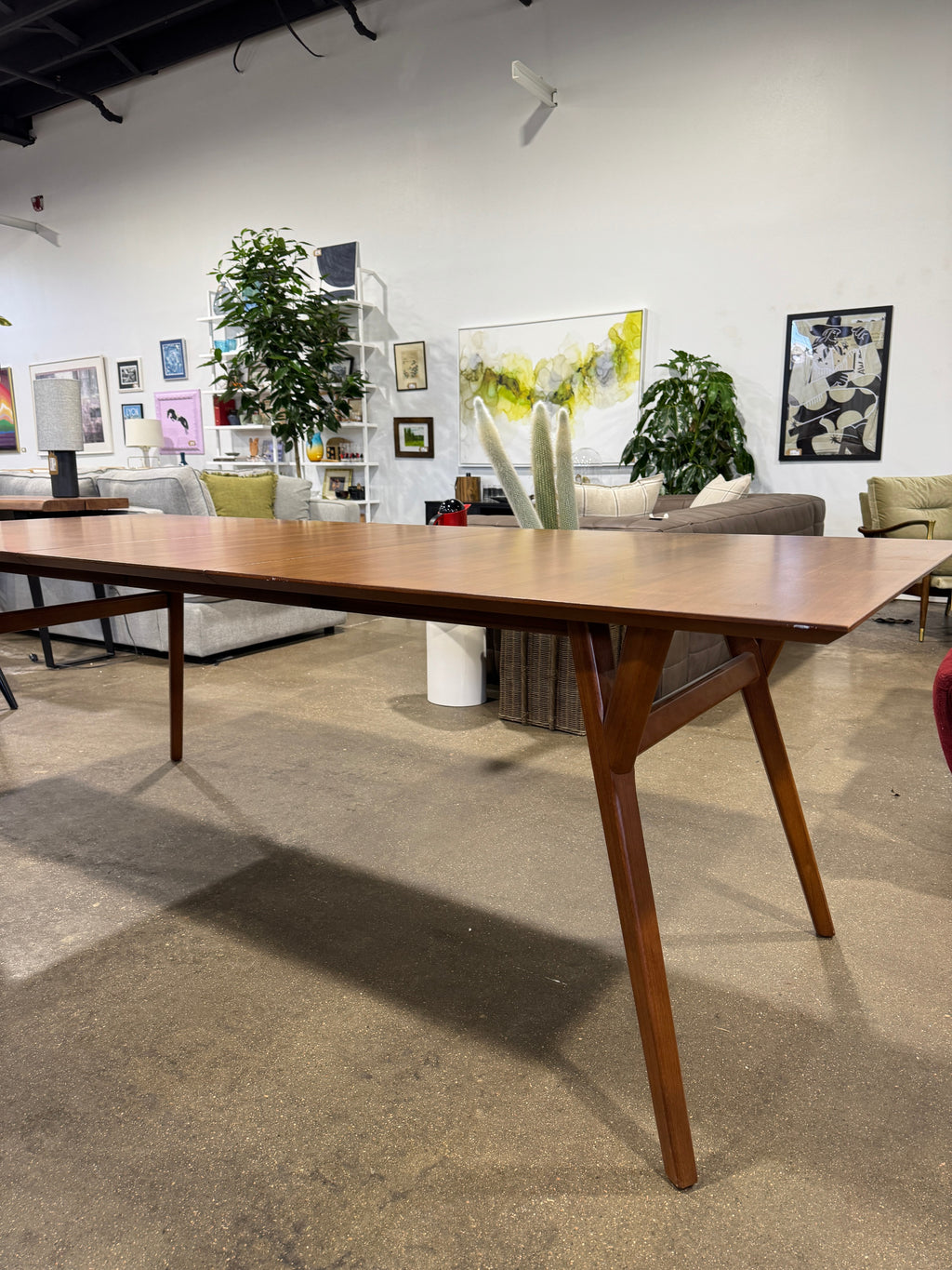 Mid-Century Extendable Dining Table - Image 5