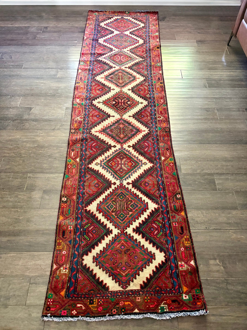 Golden Gal Rugs: Vintage Rug #264 - 9’10” x 2’7.5” - Image 3