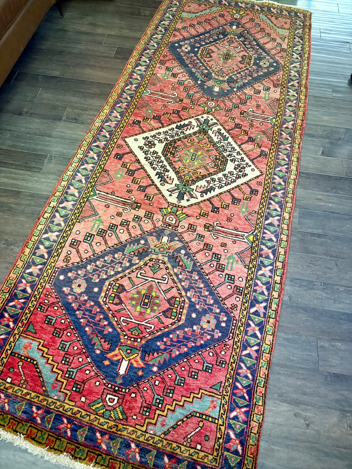 Golden Gal Rugs: Vintage Rug #265 - 10’3” x 3’9.5” - Image 6