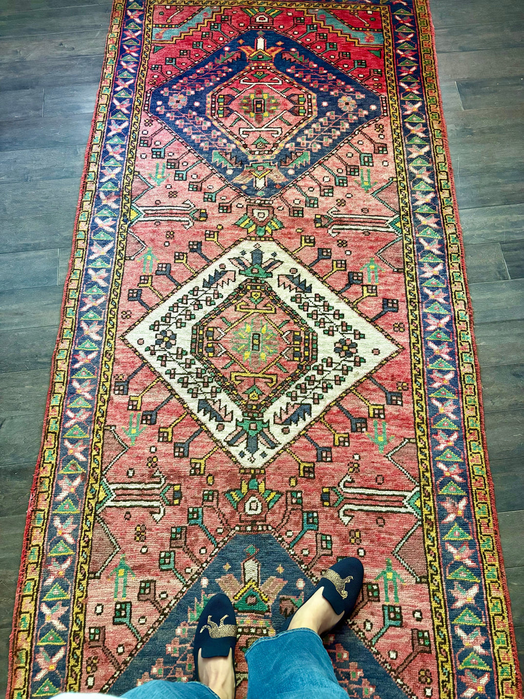 Golden Gal Rugs: Vintage Rug #265 - 10’3” x 3’9.5” - Image 7