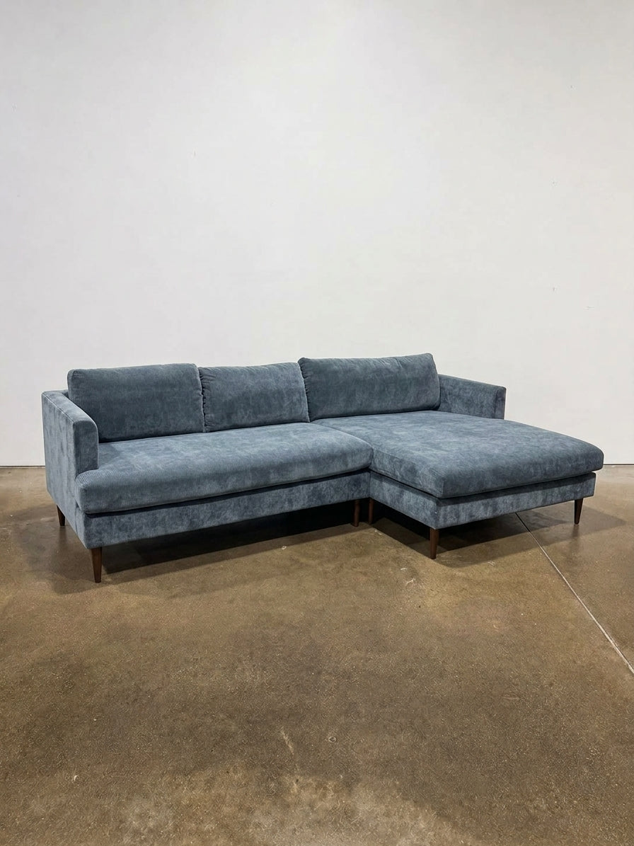 Lucerne Sectional w/ Extra-Wide Chaise - Image 1