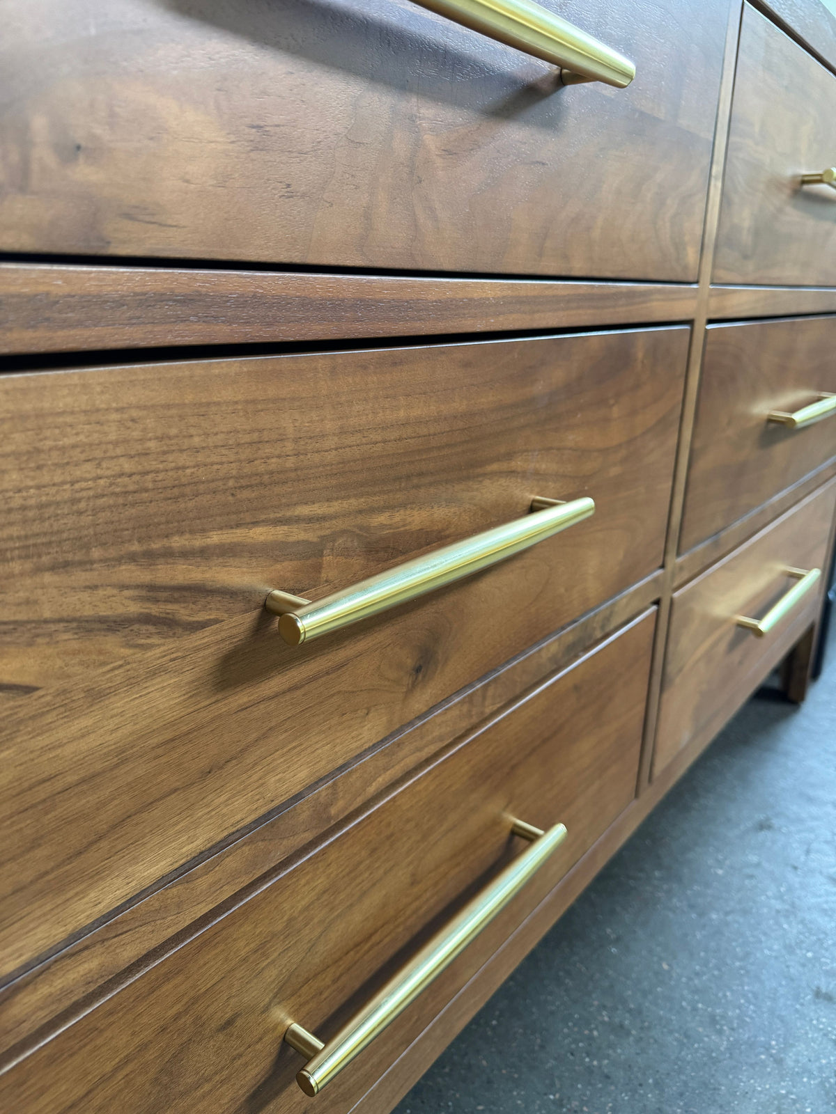 Colfax Dresser - Image 6