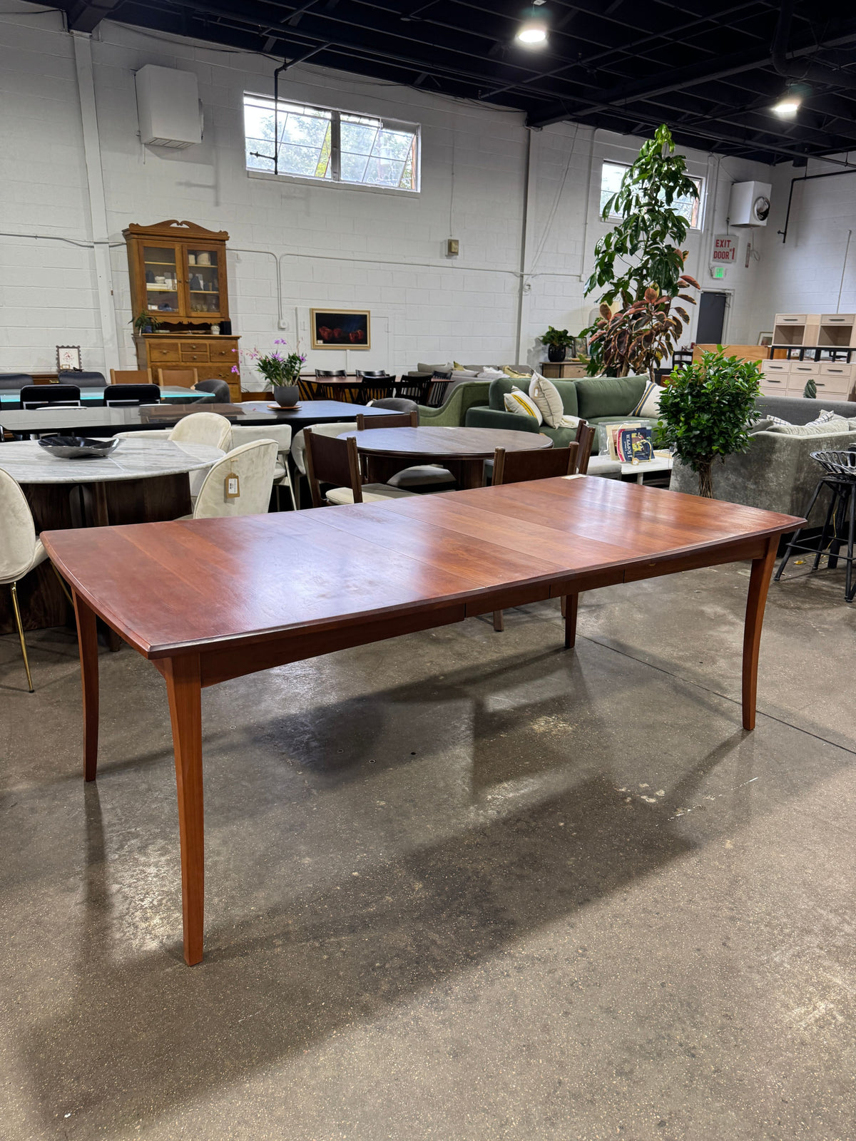 Extendable Dining Table - Image 2