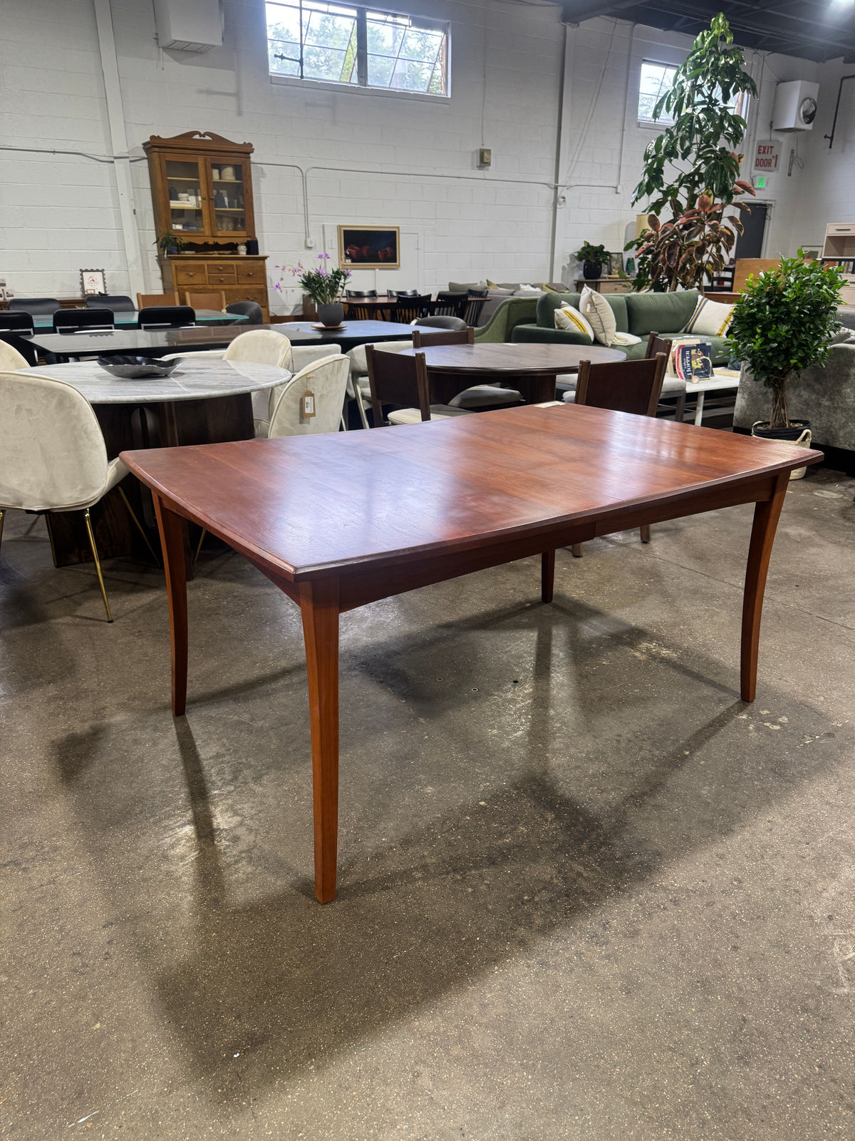 Extendable Dining Table - Image 3