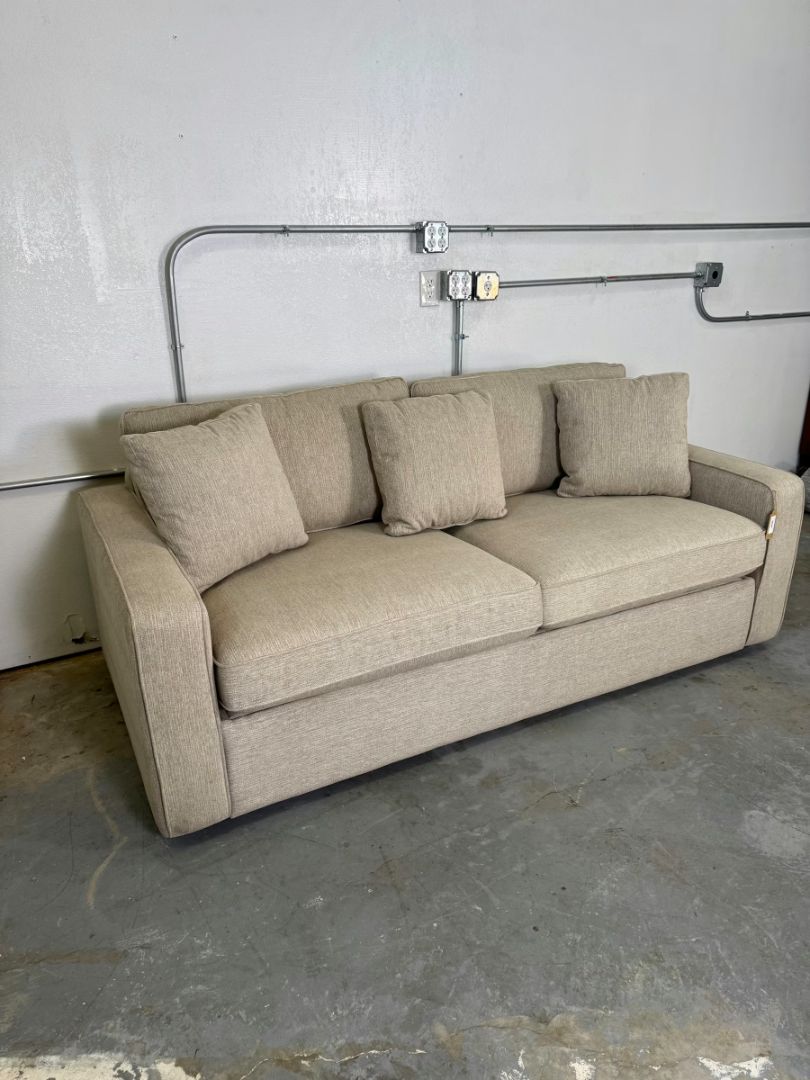 Interior Define James Sleeper 021