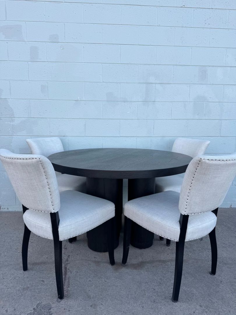 Restoration Hardware Oslo Cylinder Dining Table