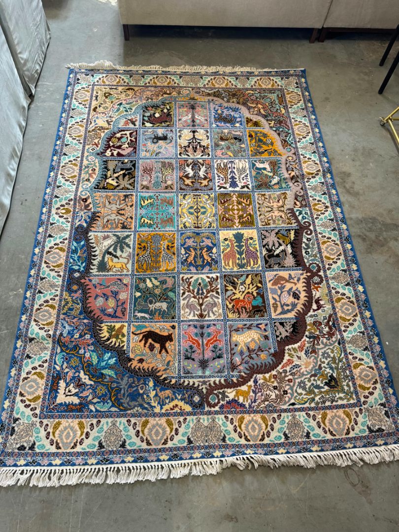 120"x81" Moroccan Wool Rug