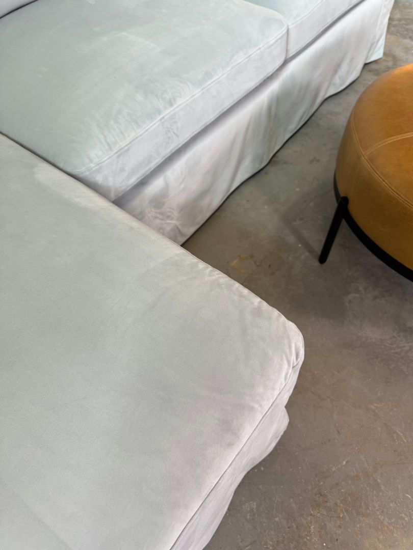 Interior Define Sloan Slipcovered Chaise 015