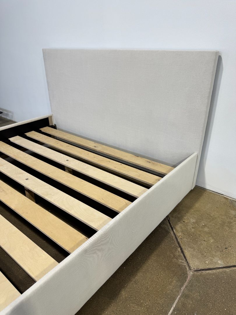 Jenni Kayne Pacific King Bed