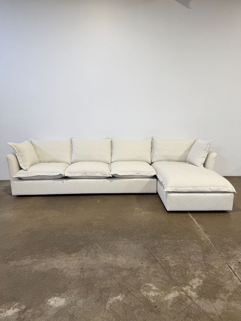 Interior Define Skylar 4-Seat Chaise Sectional