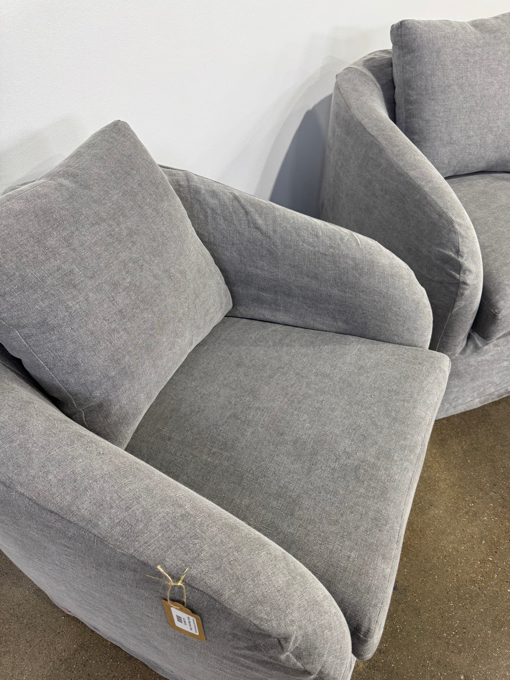 Community Manufacturing Reily Slipcover Chair