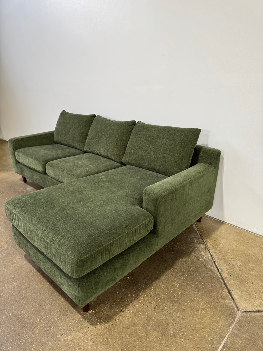 Interior Define Sloane Chaise Sectional