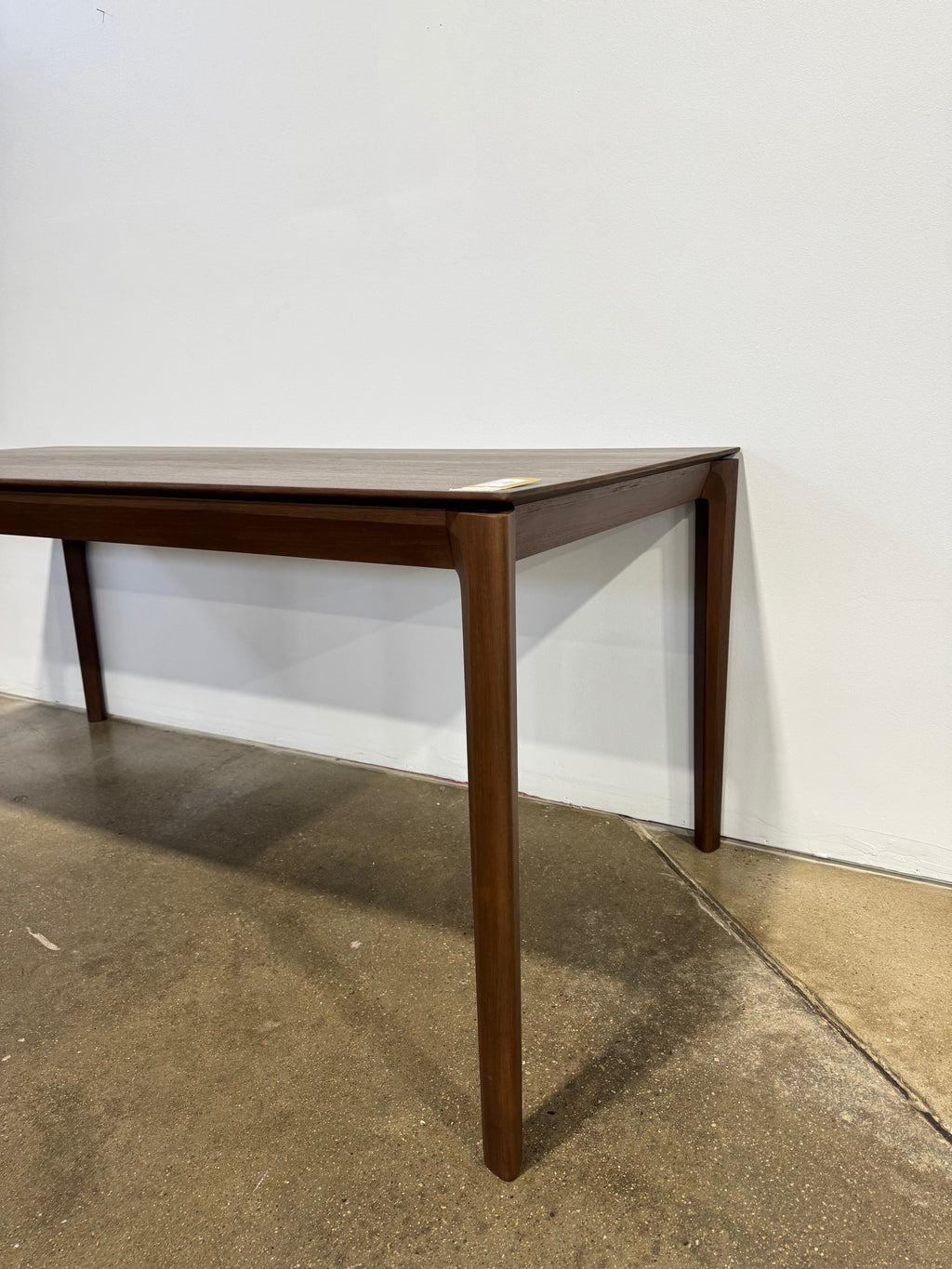 Denver Modern Bok Dining Table