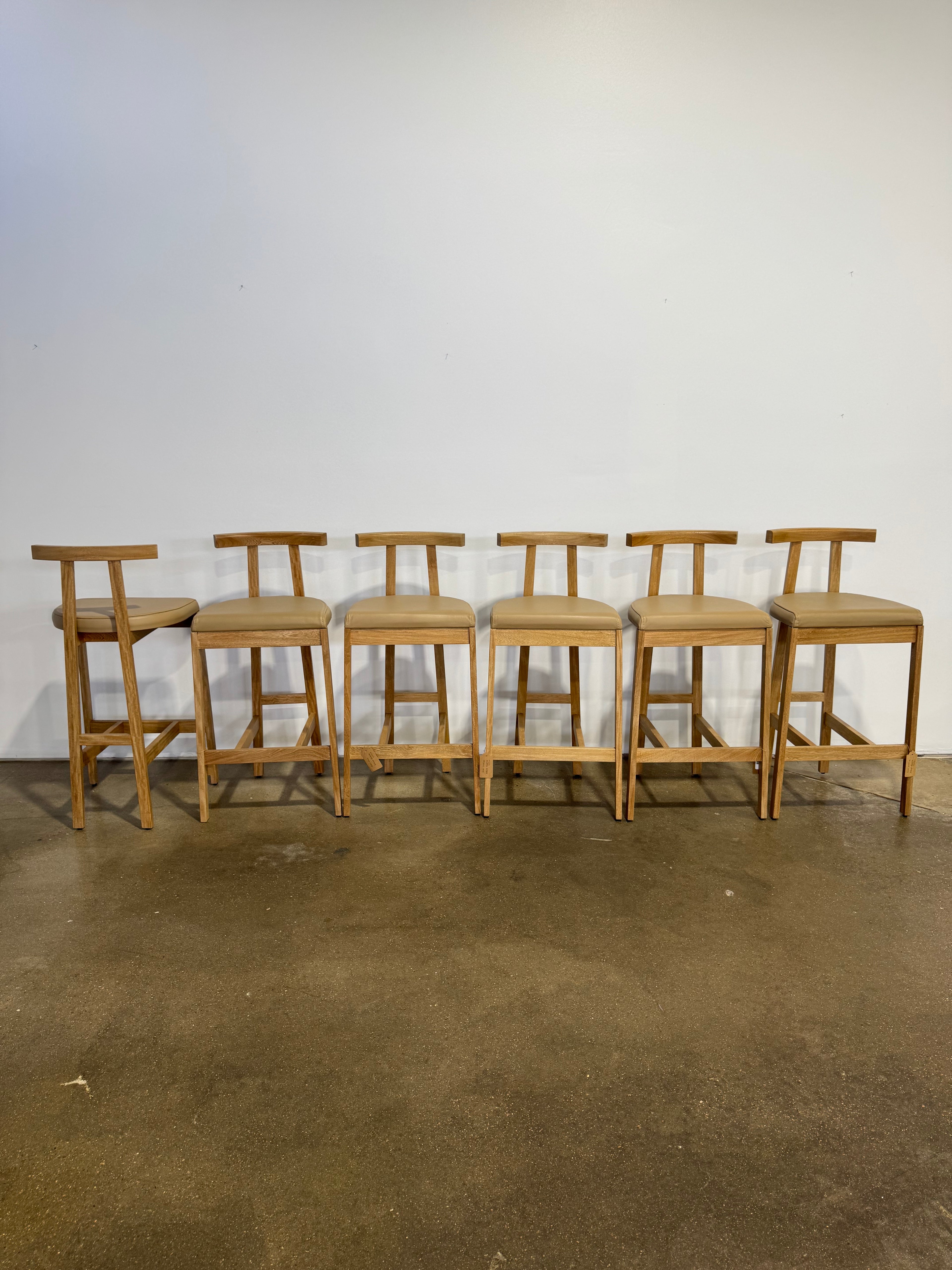 Lulu and Gerogia Ayvn Bar Stool